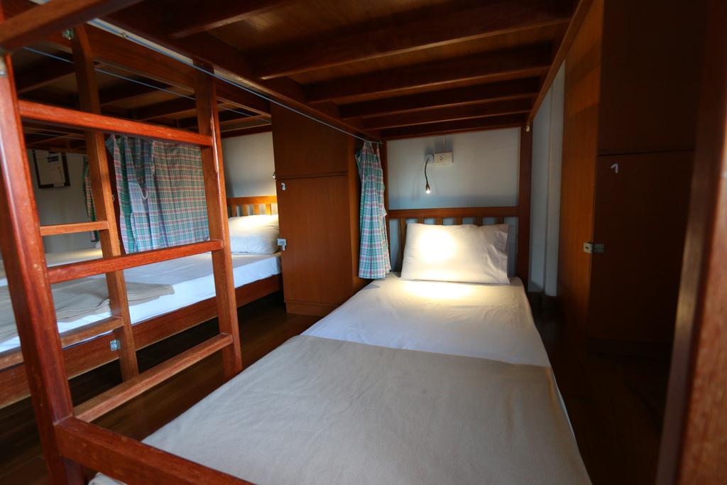Chanchala Cafe & Hostel Huahin Kültér fotó
